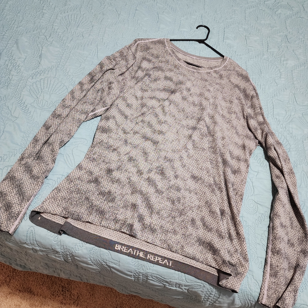 Lululemon Long Sleeve Pullover - "BREATHE. REPEAT." Trim